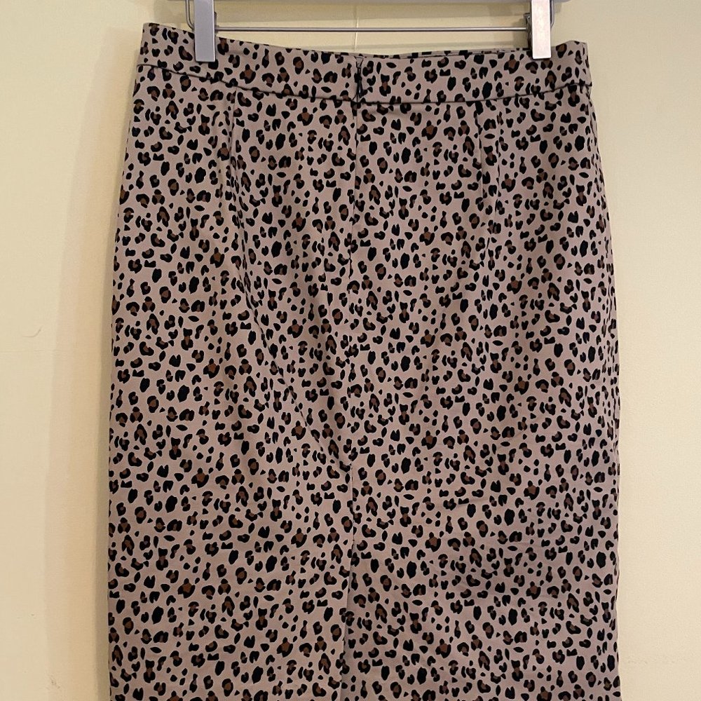 J. Crew leopard no. 2 pencil skirt size 4